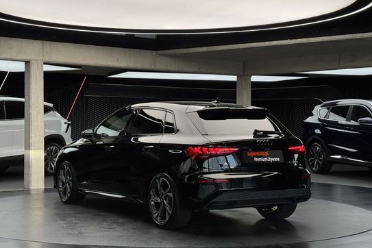 Audi A3 35 TFSI S Line