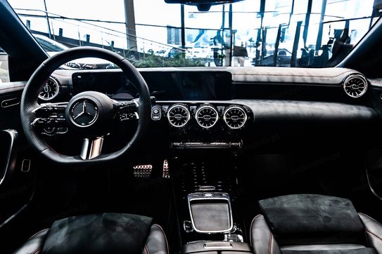 Mercedes CLA 200  AMG Line