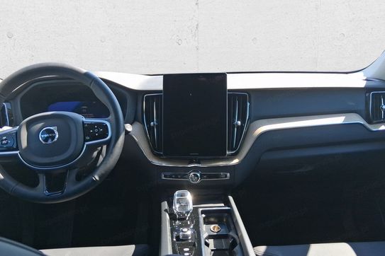 Volvo XC60 B5 B AWD Plus Bright aut