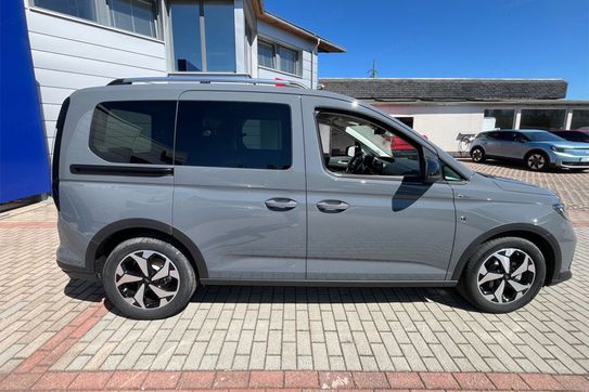Ford Tourneo Connect L1H1 Active A7