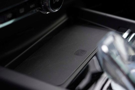 Volvo XC60 T6 Plug-In Hybrid AWD Ultra Black Edition