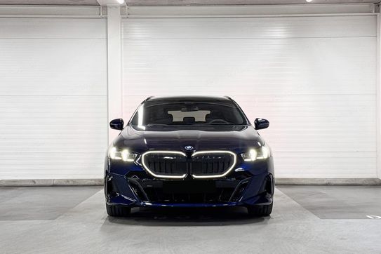 BMW Seria 5 Touring 520d xDrive M Sport