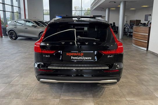 Volvo V60 Cross Country B4 D AWD