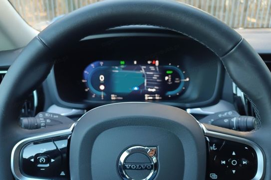 Volvo V60 T6 AWD Plug-In Hybrid Plus Dark