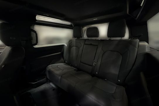 Land Rover Defender 90 Hardtop 3.0 D250 mHEV X-Dynamic SE
