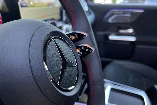 Mercedes GLA 220 4-Matic AMG Line