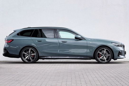 BMW Seria 5 520d xDrive mHEV M Sport aut