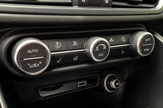 Alfa Romeo Giulia Turbo Veloce Q4