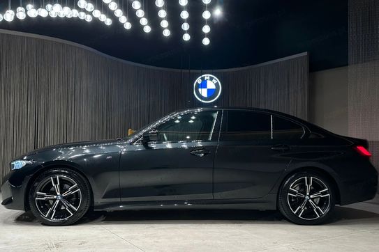 BMW Seria 3 318i M Sport aut