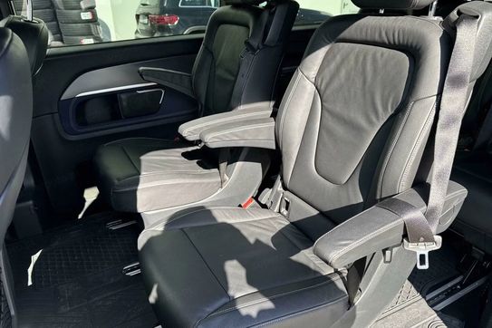 Mercedes EQV 300