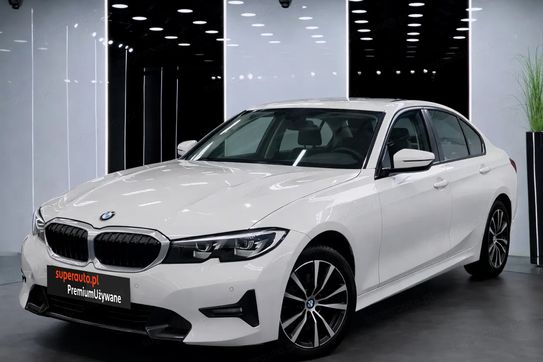 BMW Seria 3 318i Advantage