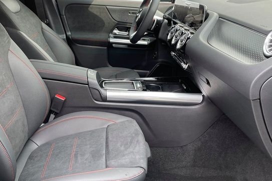 Mercedes GLA 200 d AMG Line