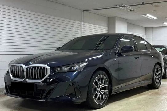 BMW Seria 5 520d xDrive M Sport