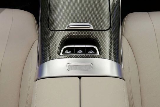 Mercedes CLE Cabrio 300 4MATIC AMG Line