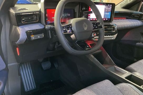 Renault R4 E-TECH ELECTRIC Comfort Range Techno 52kWh