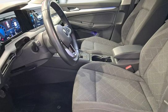 Volkswagen Golf VIII 1.5 TSI