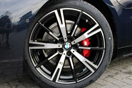BMW Seria 5 550e xDrive M Sport