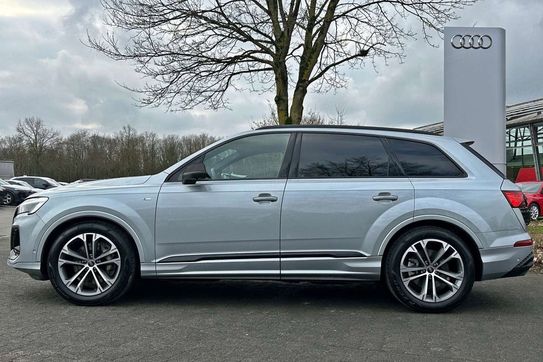 Audi Q7 50 TDI quattro S Line