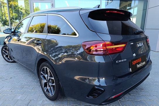 Kia Ceed 1.5 T-GDI Business Line DCT