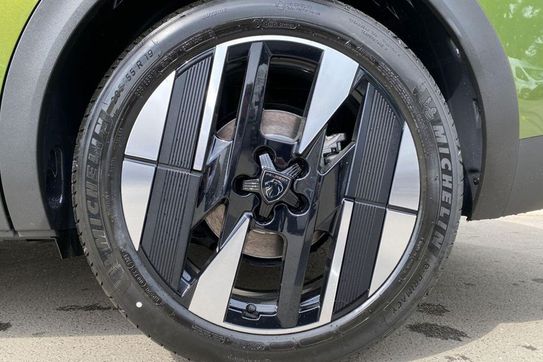 Peugeot 408 GT Exclusive S&S e-DCS6 1.2 PureTech mHEV