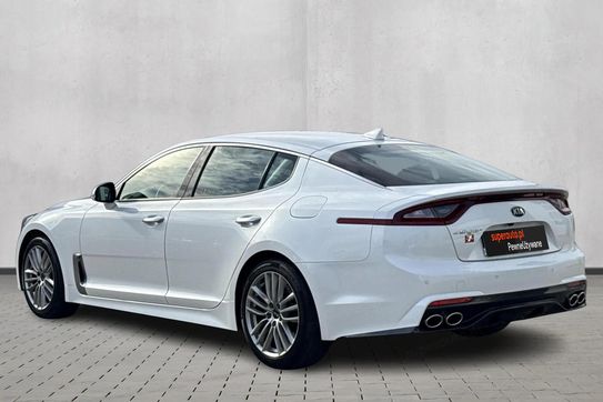 Kia Stinger 2.0 T-GDI L