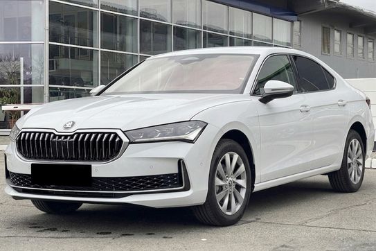 Skoda Superb Drive 1.5 TSI mHEV DSG