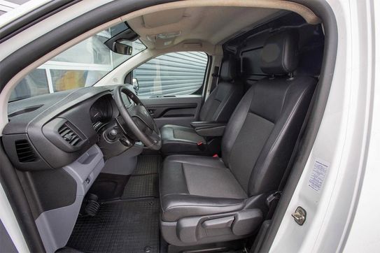 Peugeot Expert L2H1 AT