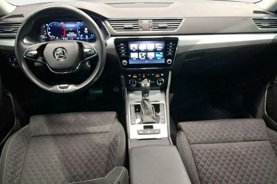 Skoda Superb 2.0 TDI Ambition DSG
