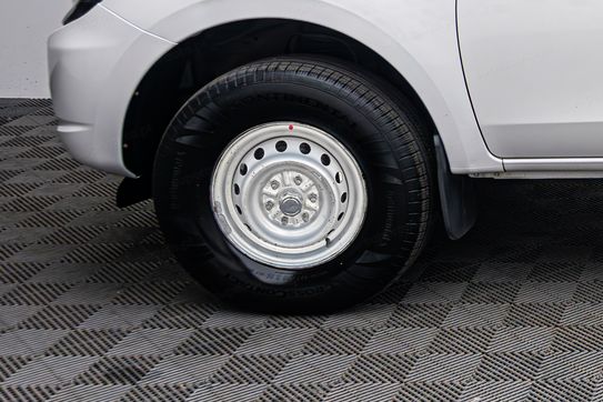 Mitsubishi L200 2.4 d
