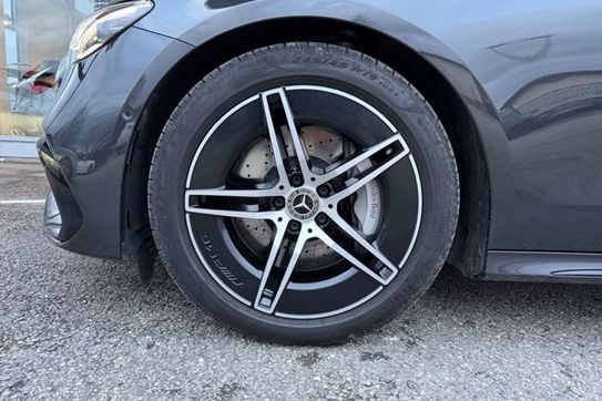Mercedes Klasa E 200 4-Matic AMG