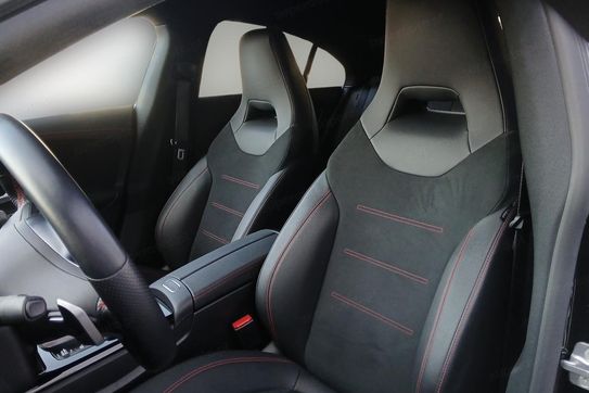 Mercedes CLA 200 AMG Line