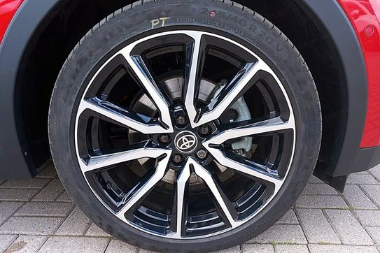 Toyota C-HR 2.0 PHEV Dynamic Force GR Sport Premiere Edition