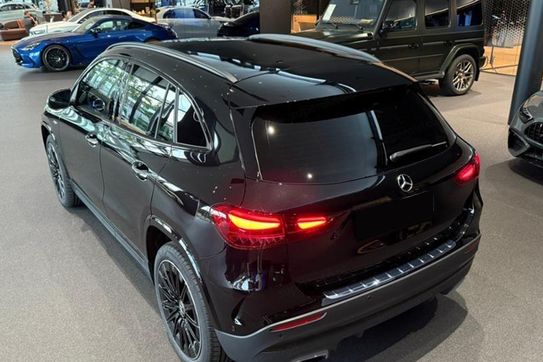 Mercedes GLA 200 AMG Line