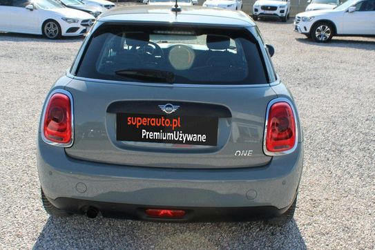 Mini Mini One aut