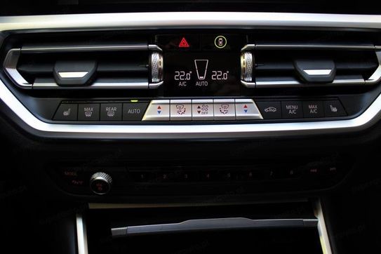 BMW Seria 3 Touring 320d Sport Line