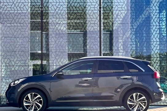 Kia Niro 1.6 GDI Hybrid L