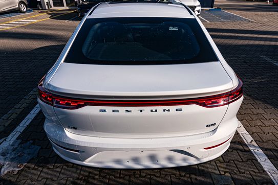 Bestune B70 2.0T Elegance aut