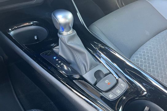 Toyota C-HR 2.0 Hybrid Style