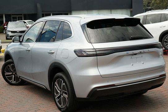 Geely Starray EM-i 1.5 PHEV Pro