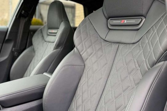 Audi A6 e-Hybrid quattro
