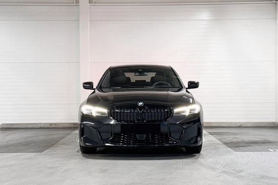 BMW Seria 3 320i xDrive M Sport