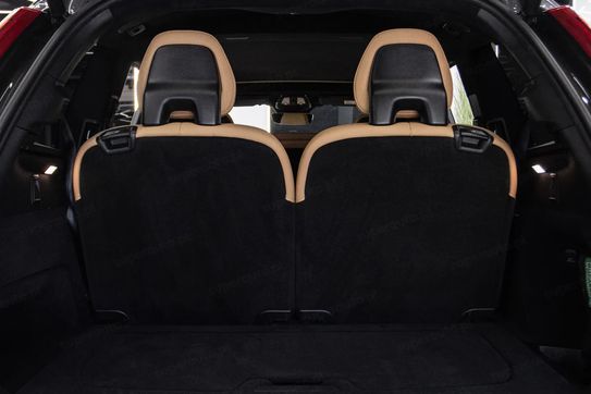 Volvo XC90 T8 AWD Plug-In Hybrid Plus Dark 7os aut