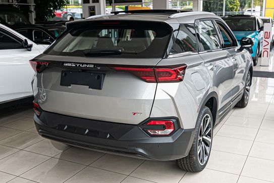Bestune T77 1.5T Elegance DCT