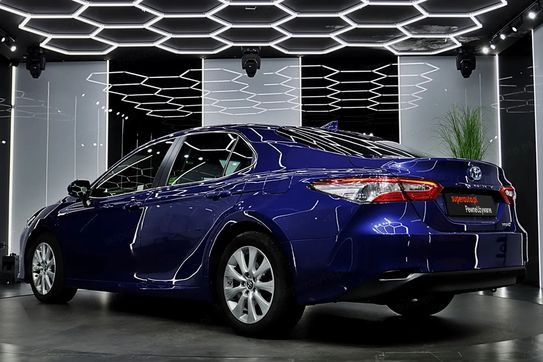 Toyota Camry 2.5 Hybrid Comfort CVT