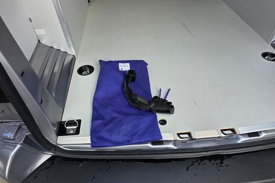 Peugeot Expert XL L2H1 EAT8