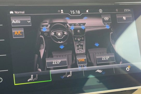 Skoda Superb 2.0 TDI SCR L&K DSG