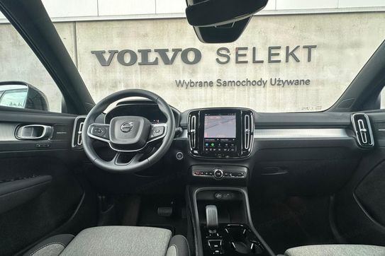 Volvo XC40 B3 Plus Dark aut
