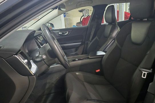 Volvo V60 D4 2.0