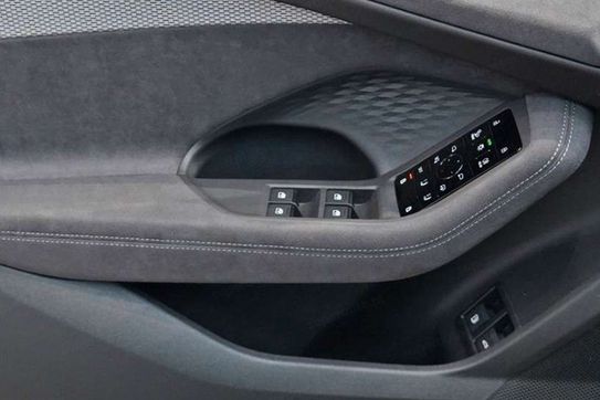 Audi A5 e-Hybrid quattro S line Avant