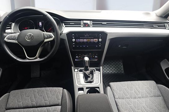 Volkswagen Passat 1.5 TSI Business DSG